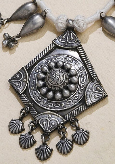 Gold Plated Thread Oxidized Necklace