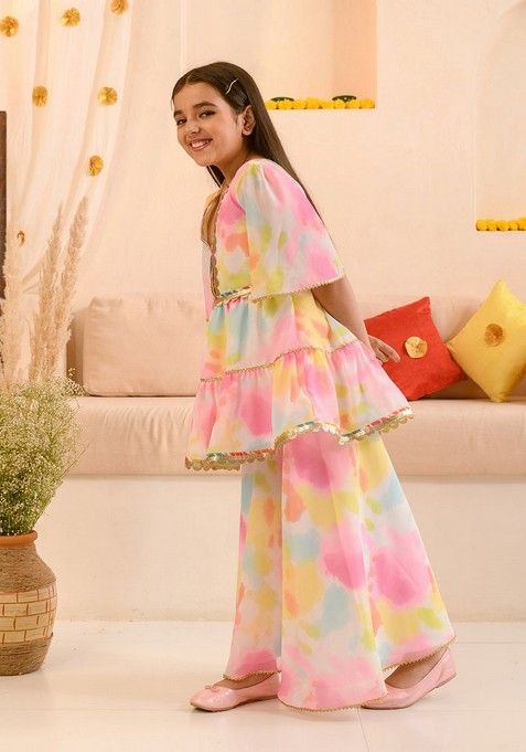 Multicolour