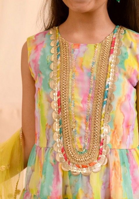 Multicolour