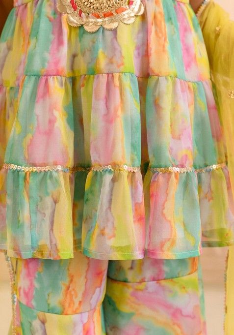 Multicolour