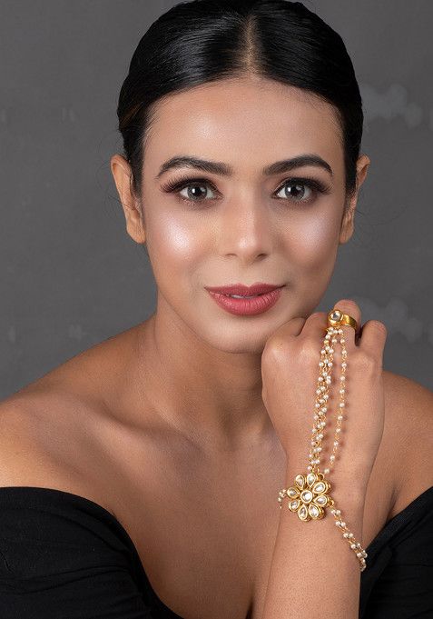 White Gold Tone Kundan Pearl Hathphool Bracelet