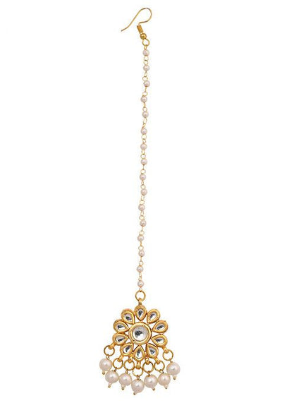 Silver Pearl Bead Kundan Maangtika With Chandbali Earrings
