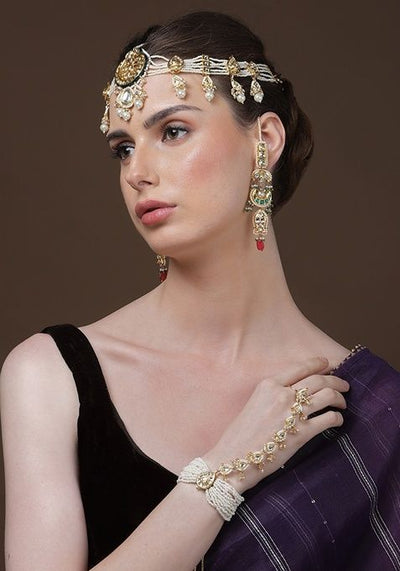 Cream Gold Plated Kundan Pearl Mathapatti
