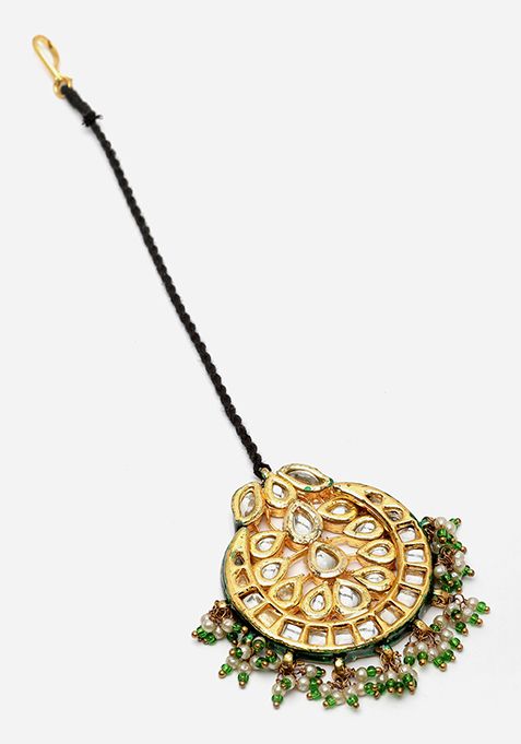 Gold And Green Pearl Kundan Maangtika
