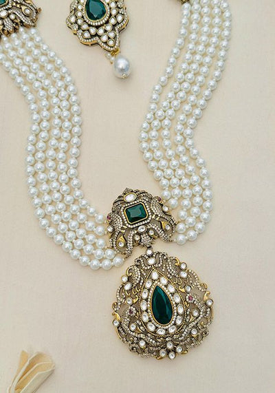 Gold Plated Cubic Zircon American Diamond Necklace