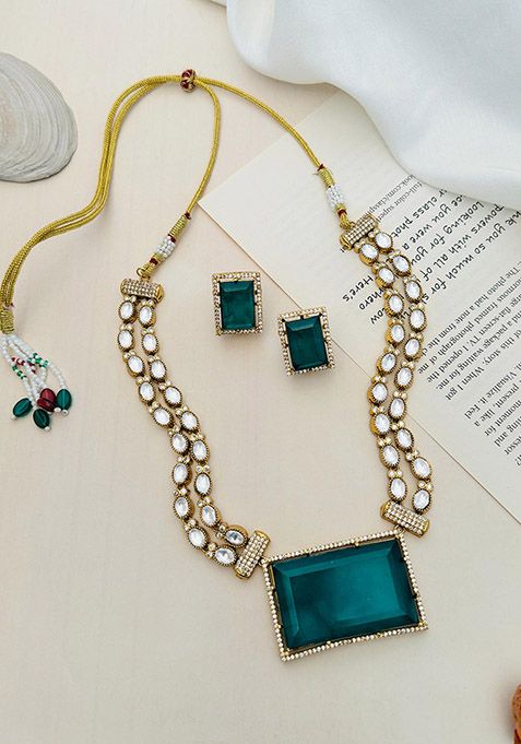 Silver Plated Cubic Zircon American Diamond Necklace