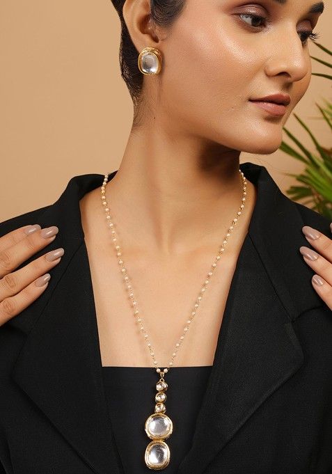 White Gold Tone Kundan Pendant Necklace