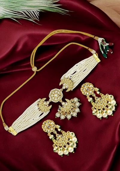 Gold Kundan Studded Necklace Set