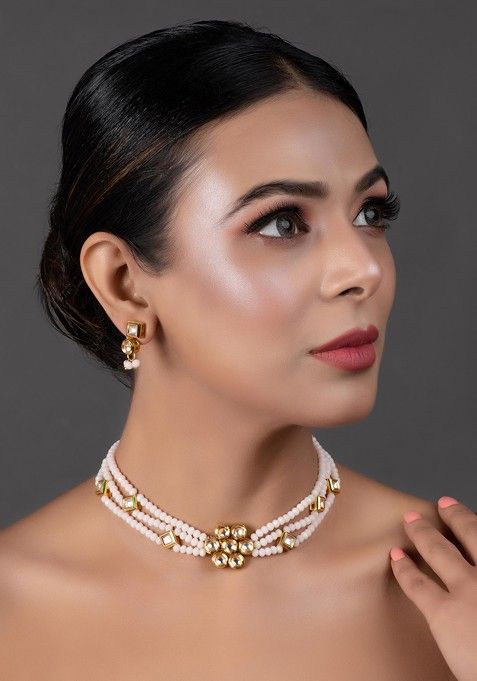 White Gold Tone Kundan Onyx Choker Necklace And Earrings Set