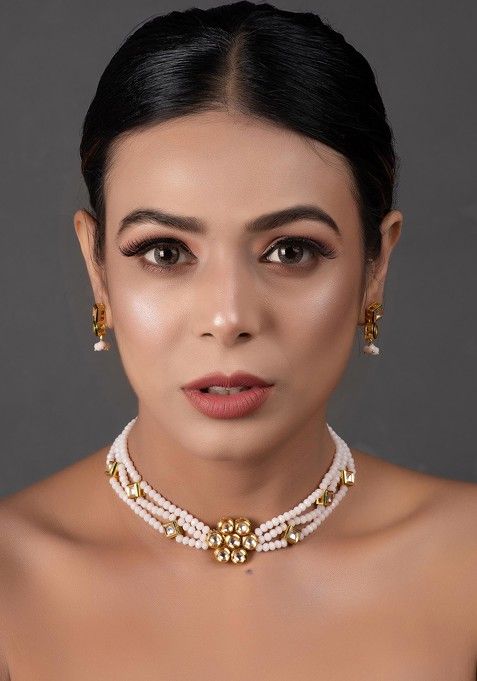 White Gold Tone Kundan Onyx Choker Necklace And Earrings Set