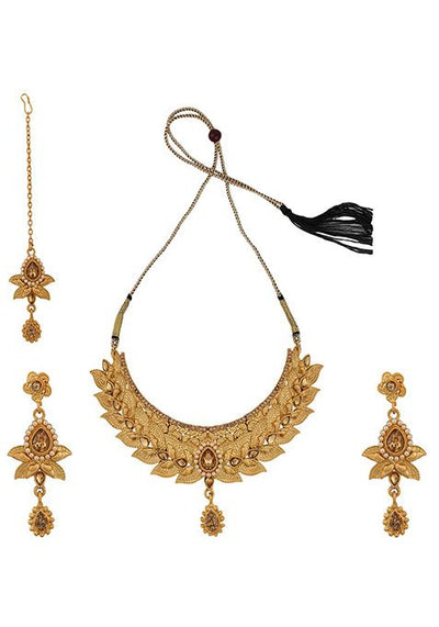 Gold Plated Artificial Stone And Bead Necklace Set With Maang Tikka