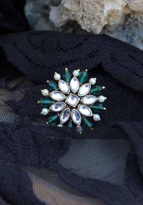 Green Pearl Twirl Pine Ring