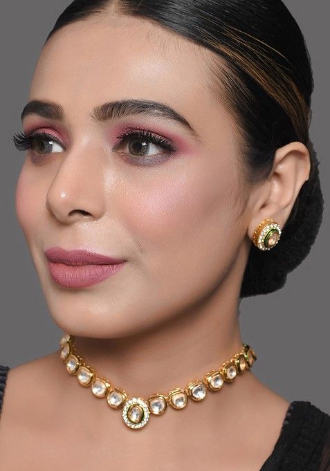 Silver Handcrafted Kundan Studded Necklace And Earrings Set