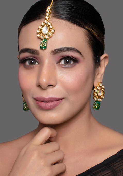 Gold Tone Green Bead Kundan Earrings And Mangtika